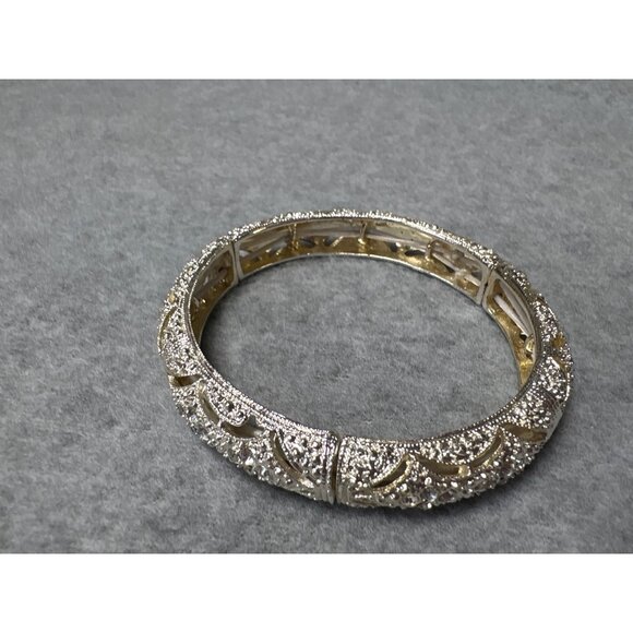 Vintage Silver-Tone Rhinestone Bangle Bracelet Elegant Jewelry - Picture 3 of 10